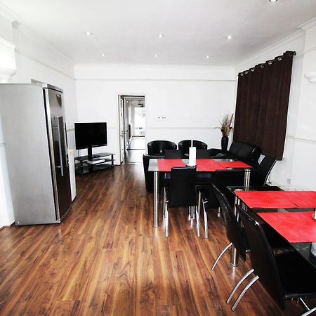 Flexistay Norbury Aparthotel ロンドン エクステリア 写真