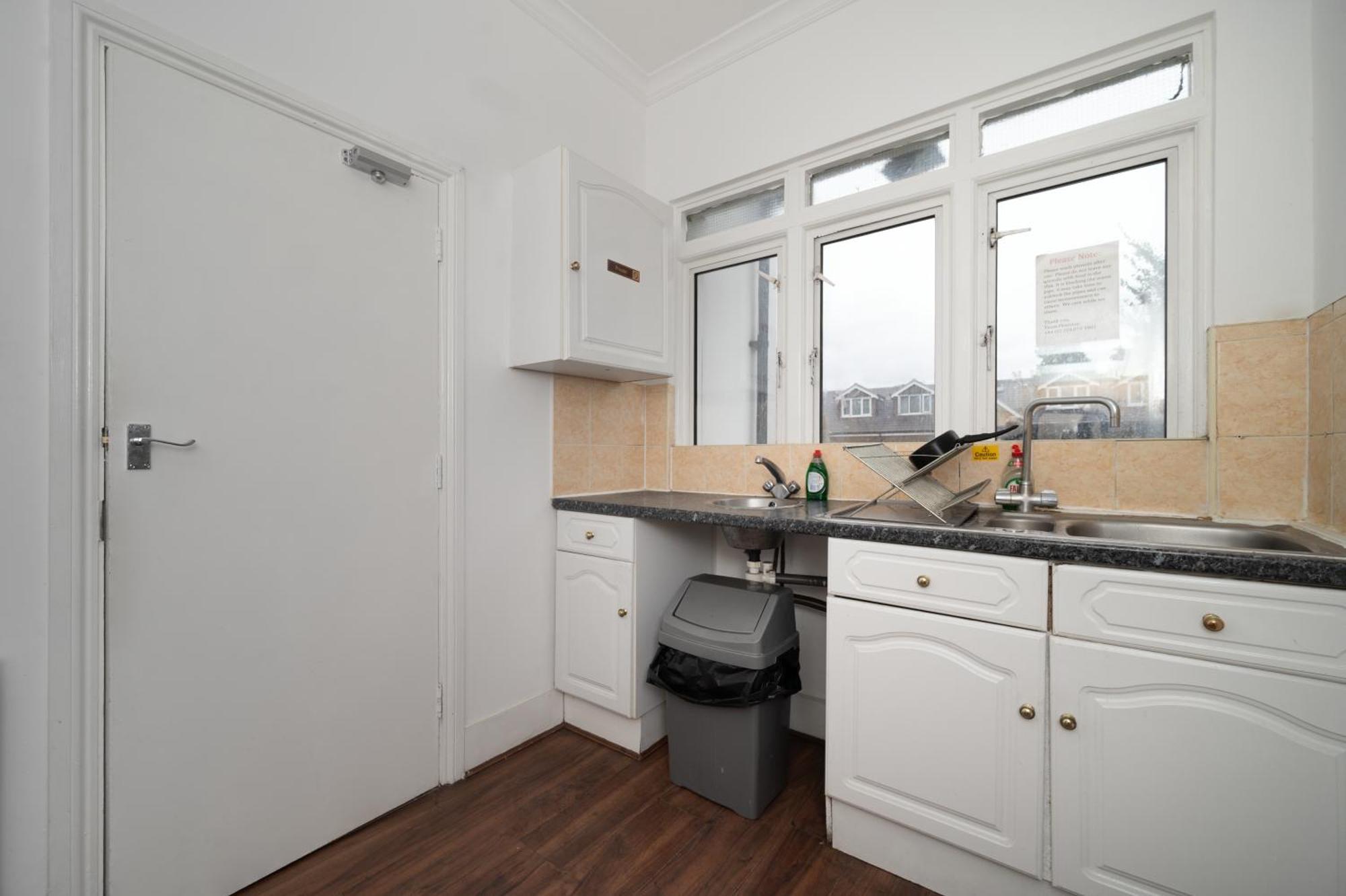 Flexistay Norbury Aparthotel ロンドン エクステリア 写真