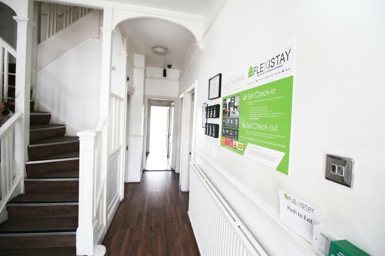 Flexistay Norbury Aparthotel ロンドン エクステリア 写真